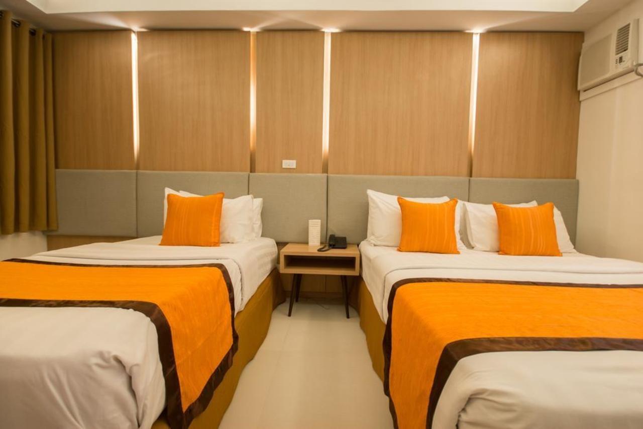 โจนีส์ บีช รีสอร์ต Hotel Balabag  ภายนอก รูปภาพ