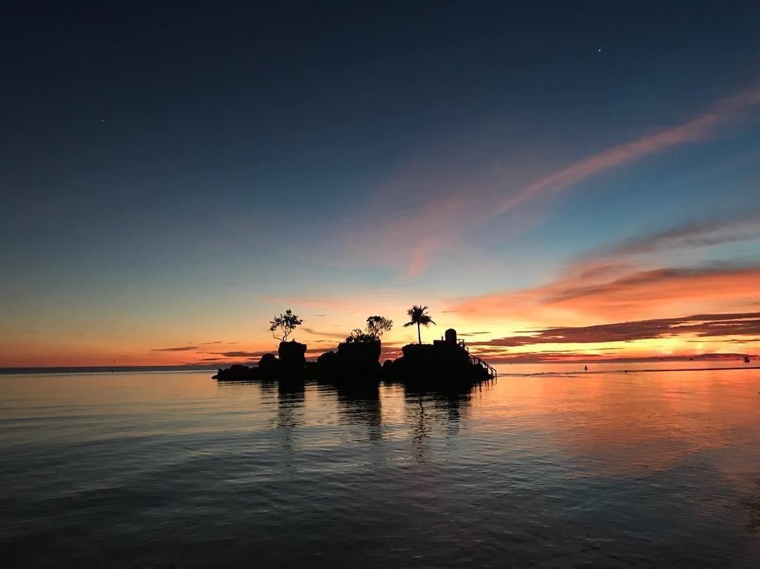โจนีส์ บีช รีสอร์ต Hotel Balabag  ภายนอก รูปภาพ