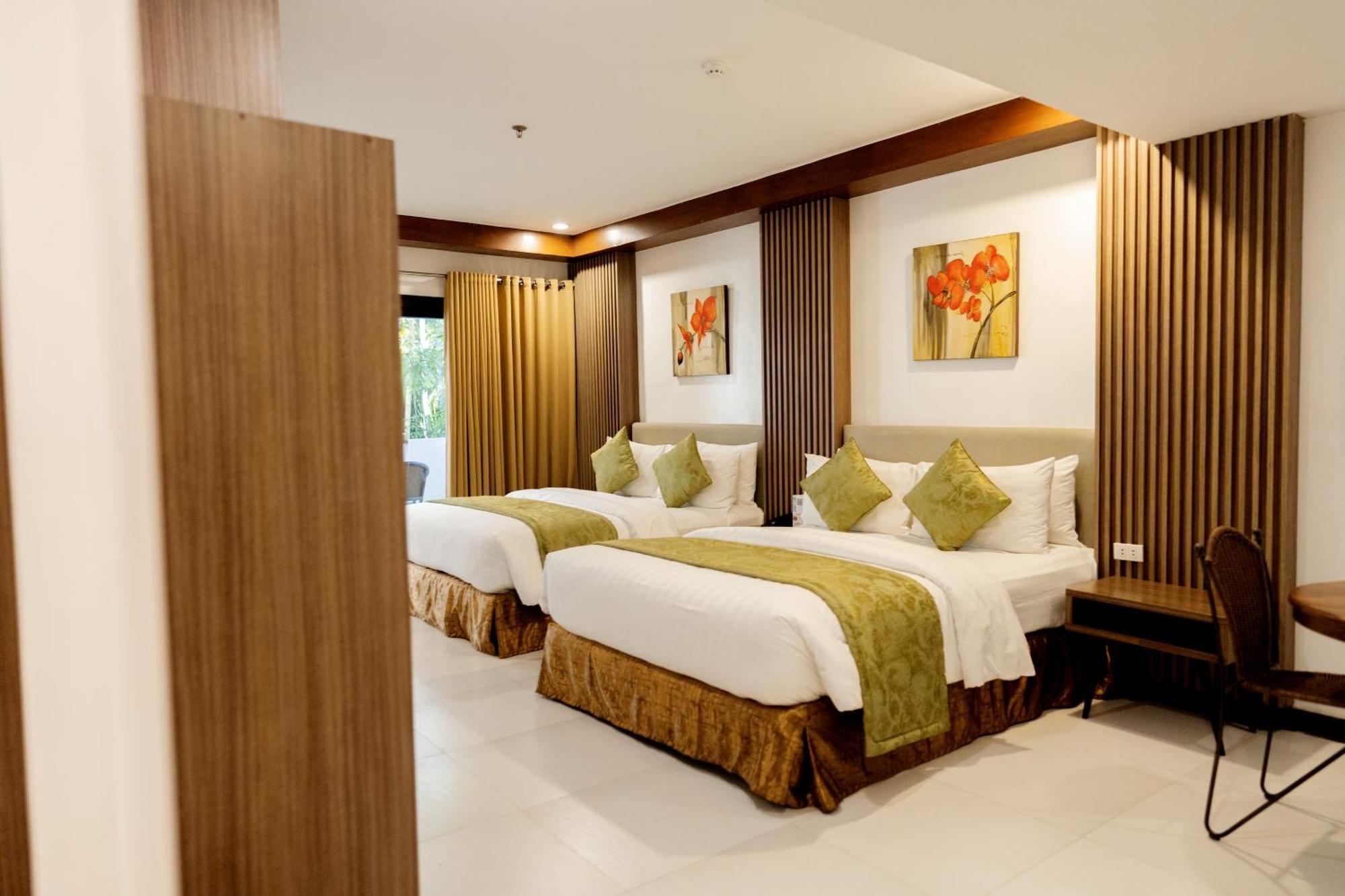 โจนีส์ บีช รีสอร์ต Hotel Balabag  ภายนอก รูปภาพ