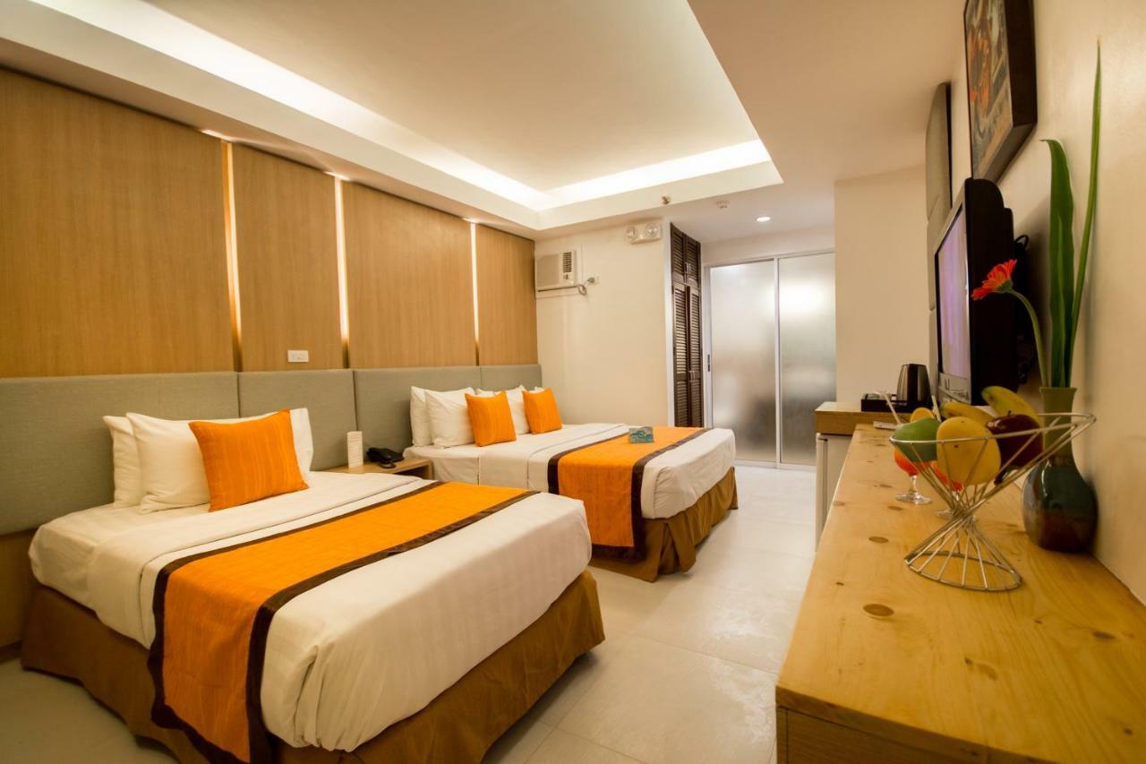โจนีส์ บีช รีสอร์ต Hotel Balabag  ภายนอก รูปภาพ